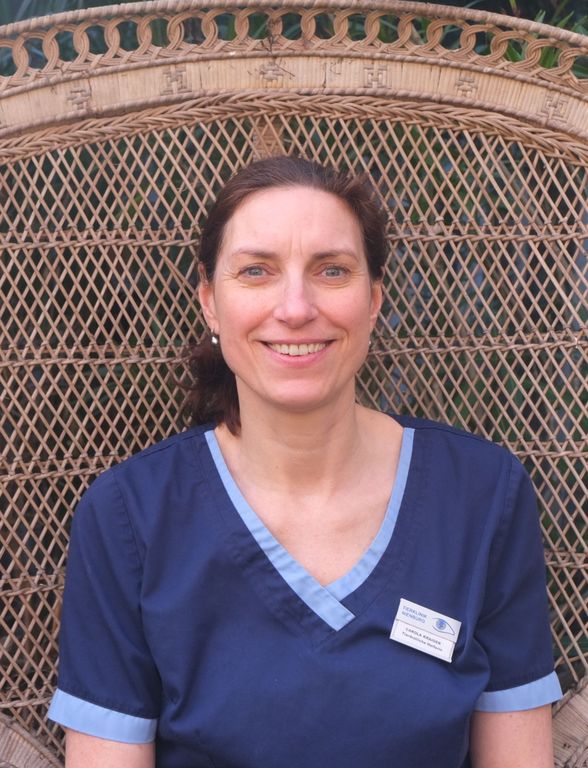 Carola Kraiger Warenwirtschaft, Tiermedizinische Helferin