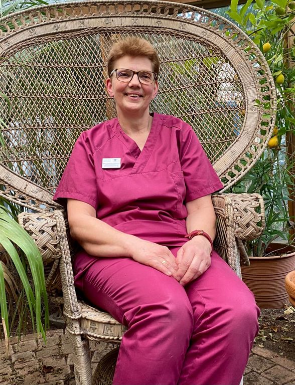 Anette Schatz Tiermedizinische Helferin